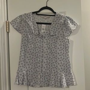 New with tags, never been worn Loft white top with blue detail